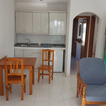 Blue Sea Europa Apartments Otel 2*